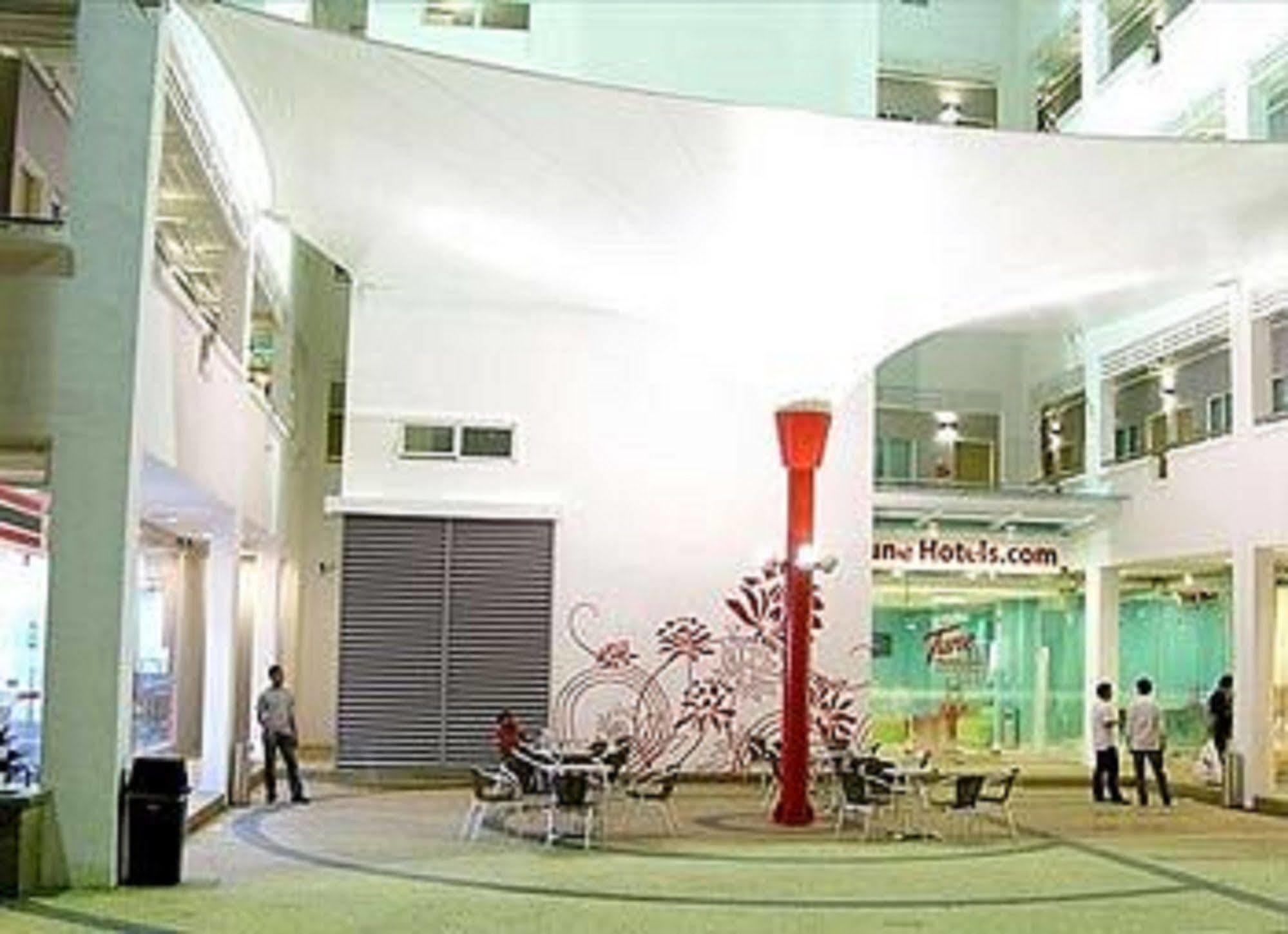 吉隆坡国际机场航空城图恩酒店（机场酒店） 雪邦 外观 照片